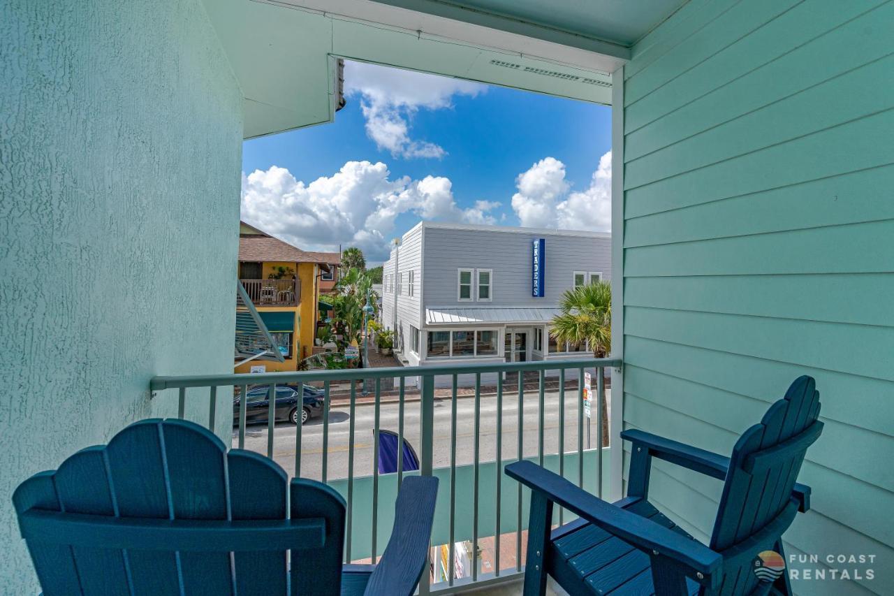 On Flagler Avenue! Dog Friendly With Balcony And Parking Walk To The Beach! New Smyrna Beach Exterior foto