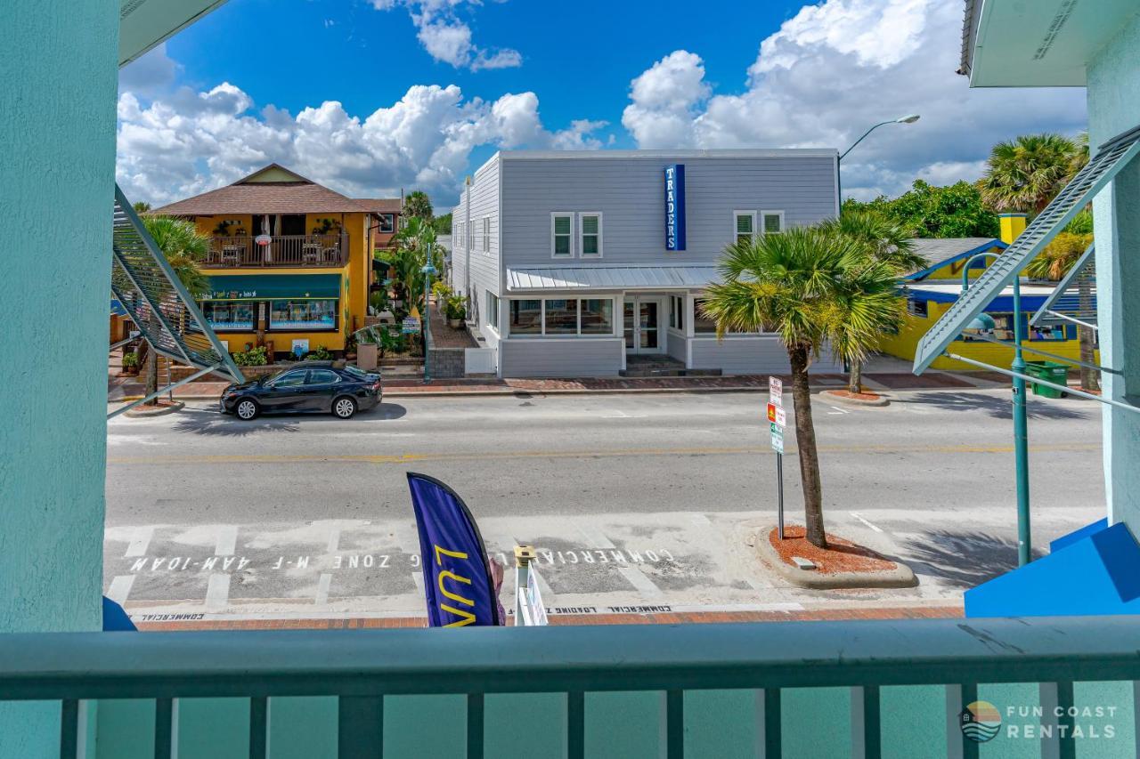 On Flagler Avenue! Dog Friendly With Balcony And Parking Walk To The Beach! New Smyrna Beach Exterior foto